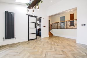 Photo 18- click for photo gallery